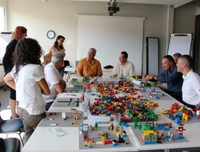 Sérieusement Ludique - LEGO SERIOUS PLAY cohésion équipe partage